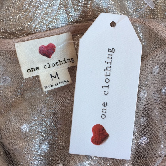 One Clothing gold metallic medium dress sparkle - Picture 5 of 7